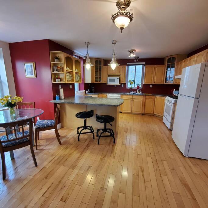 Garden 2 Storey House Niagara Falls Luaran gambar
